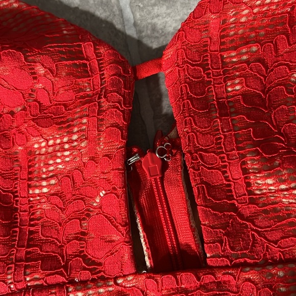 Lulus Avianna Red & Nude Lace Bodycon mini Dress, Size XS Cocktail sleeveless - Picture 13 of 16